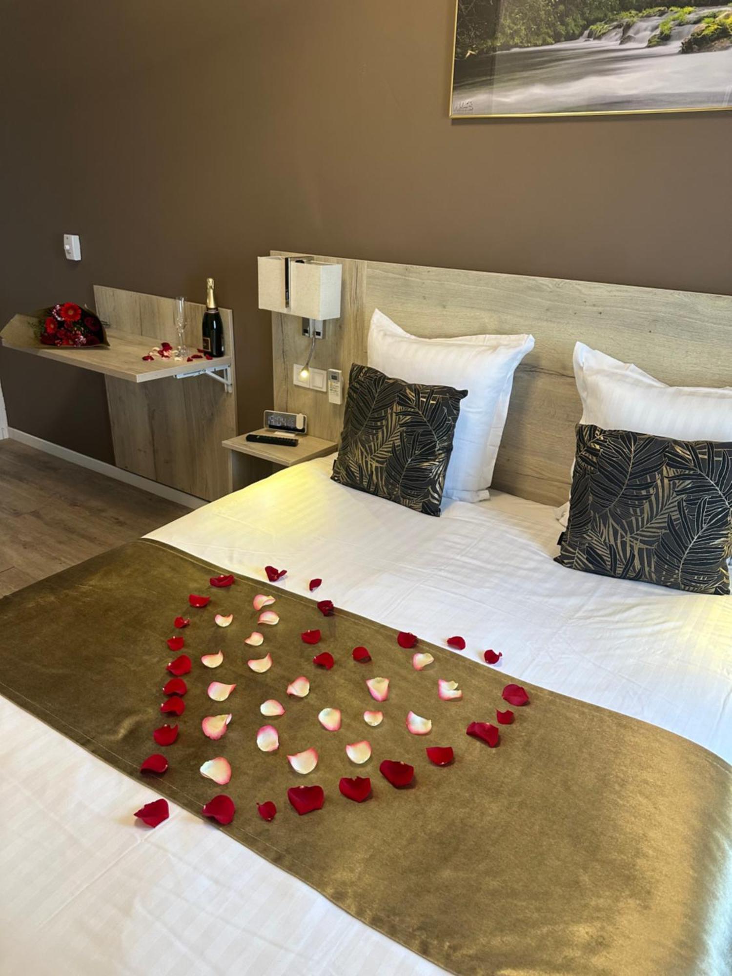 Hotel Du Golfe Sete-Balaruc Eksteriør billede