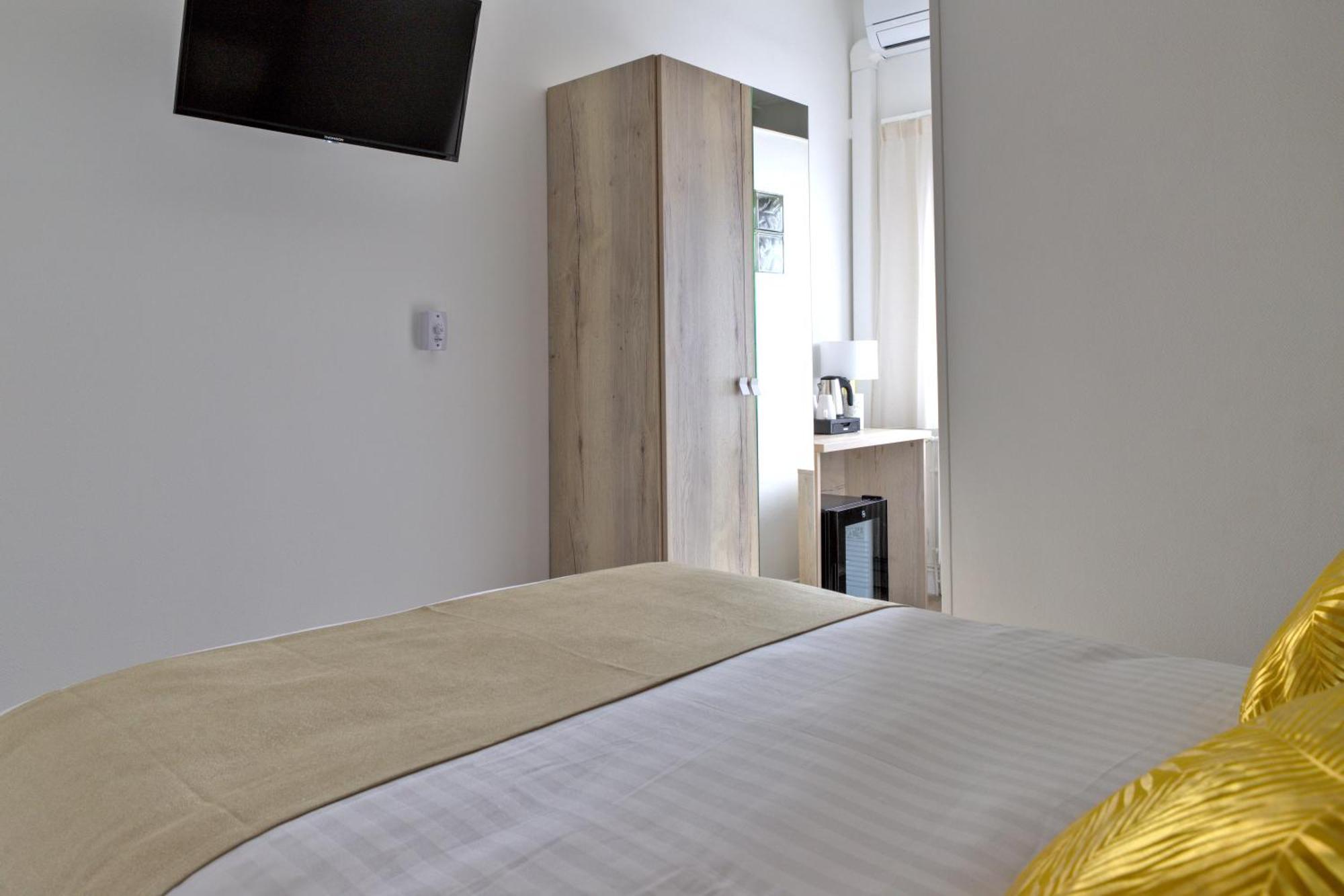Hotel Du Golfe Sete-Balaruc Eksteriør billede